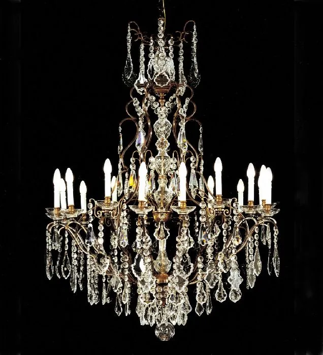 18 Light Brass Chandelier With Bohemian Crystals