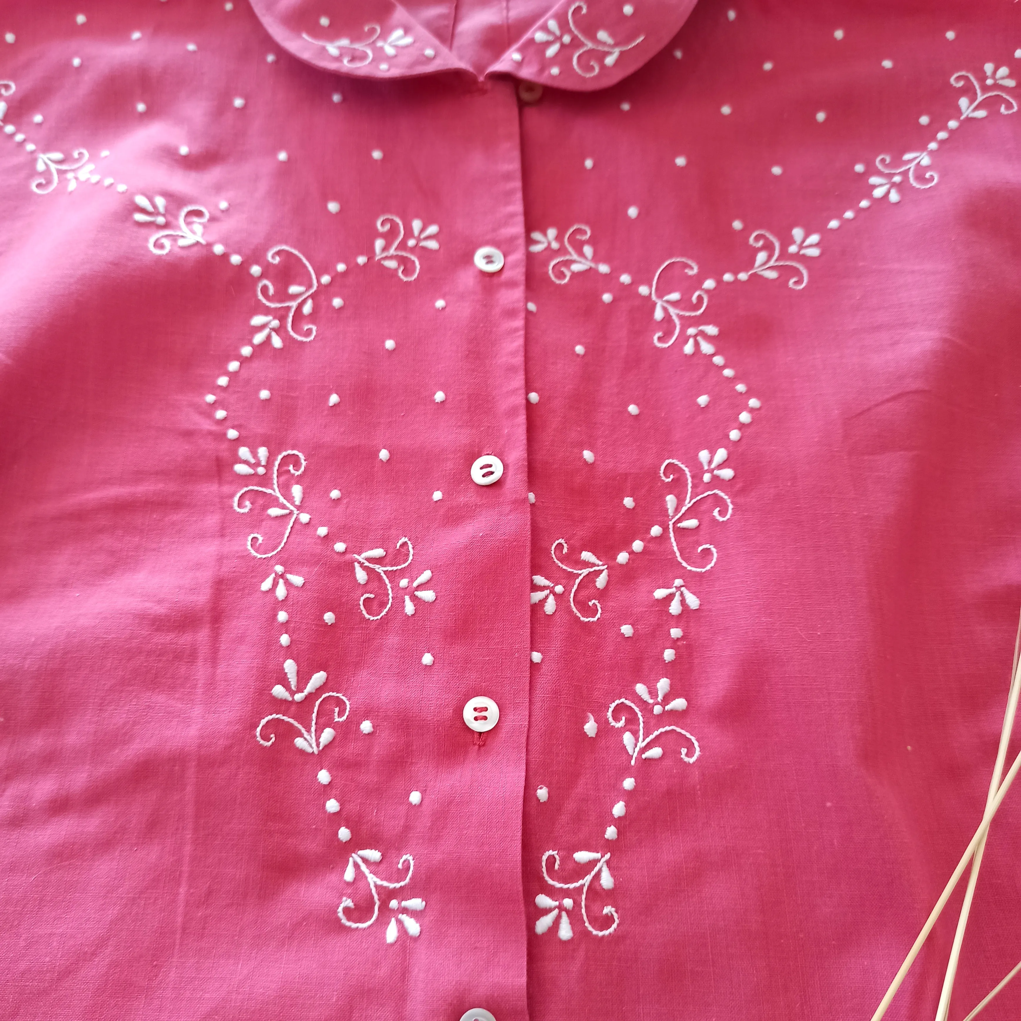 1940s - Gorgeous Embroidery Magenta Blouse