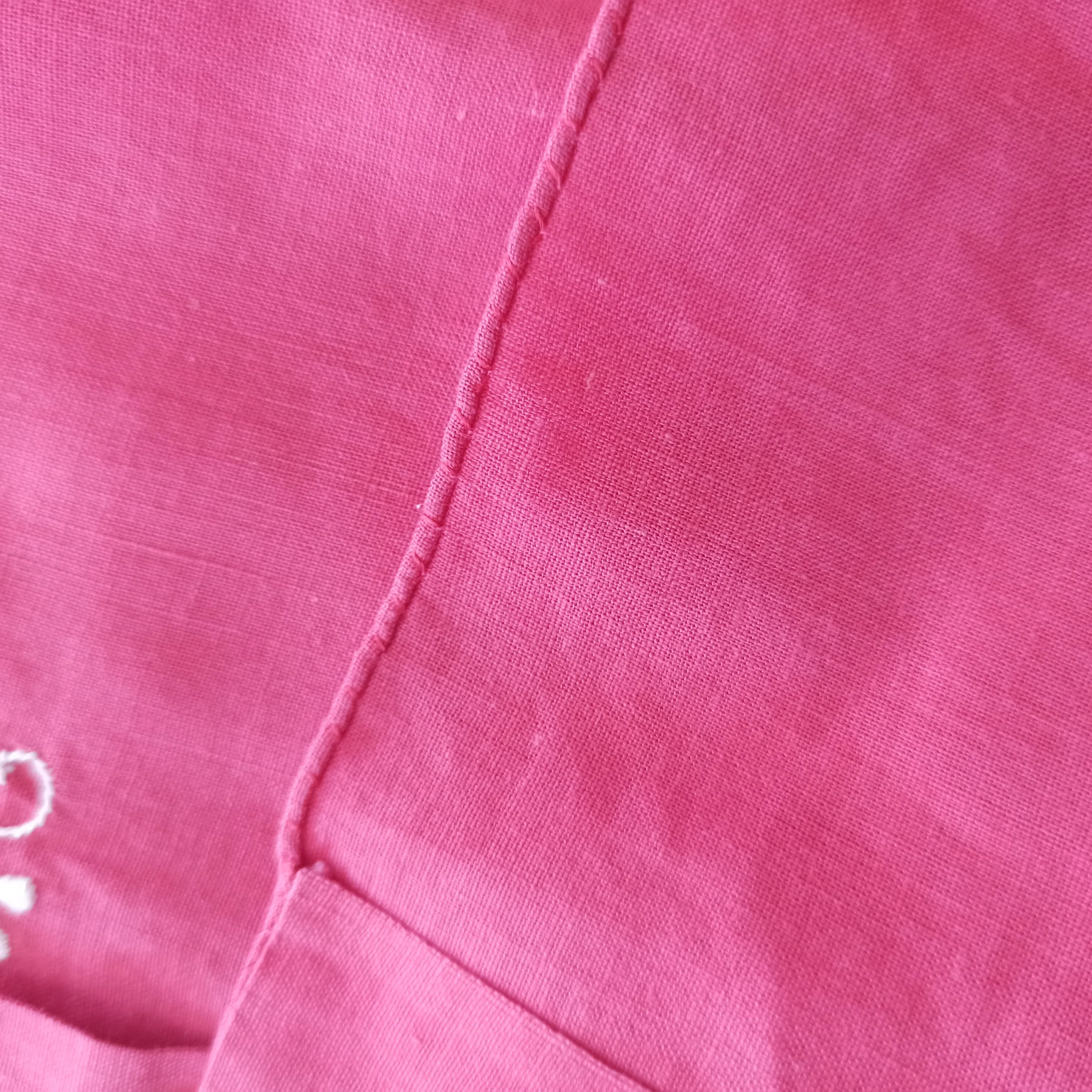 1940s - Gorgeous Embroidery Magenta Blouse