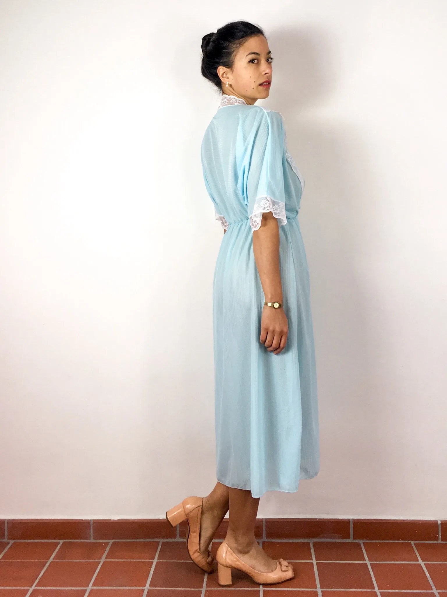 70s vintage night robe, lace details