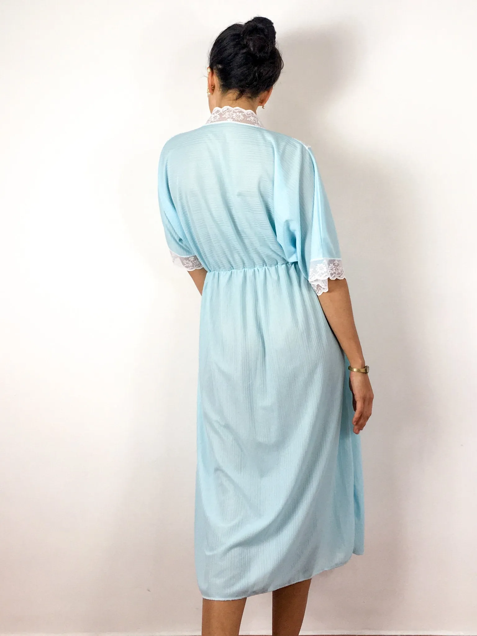 70s vintage night robe, lace details