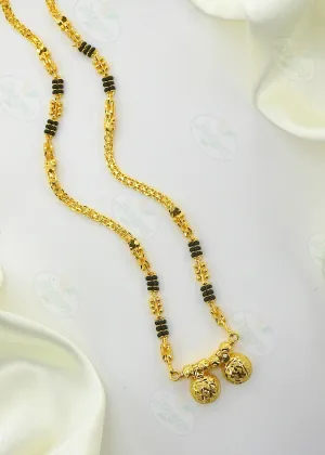 BEAUTIFUL FORMING MANGALSUTRA