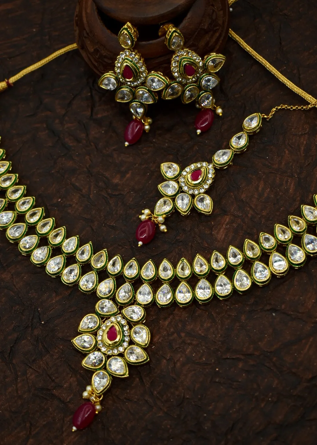 BEAUTIFUL KUNDAN NECKLACE