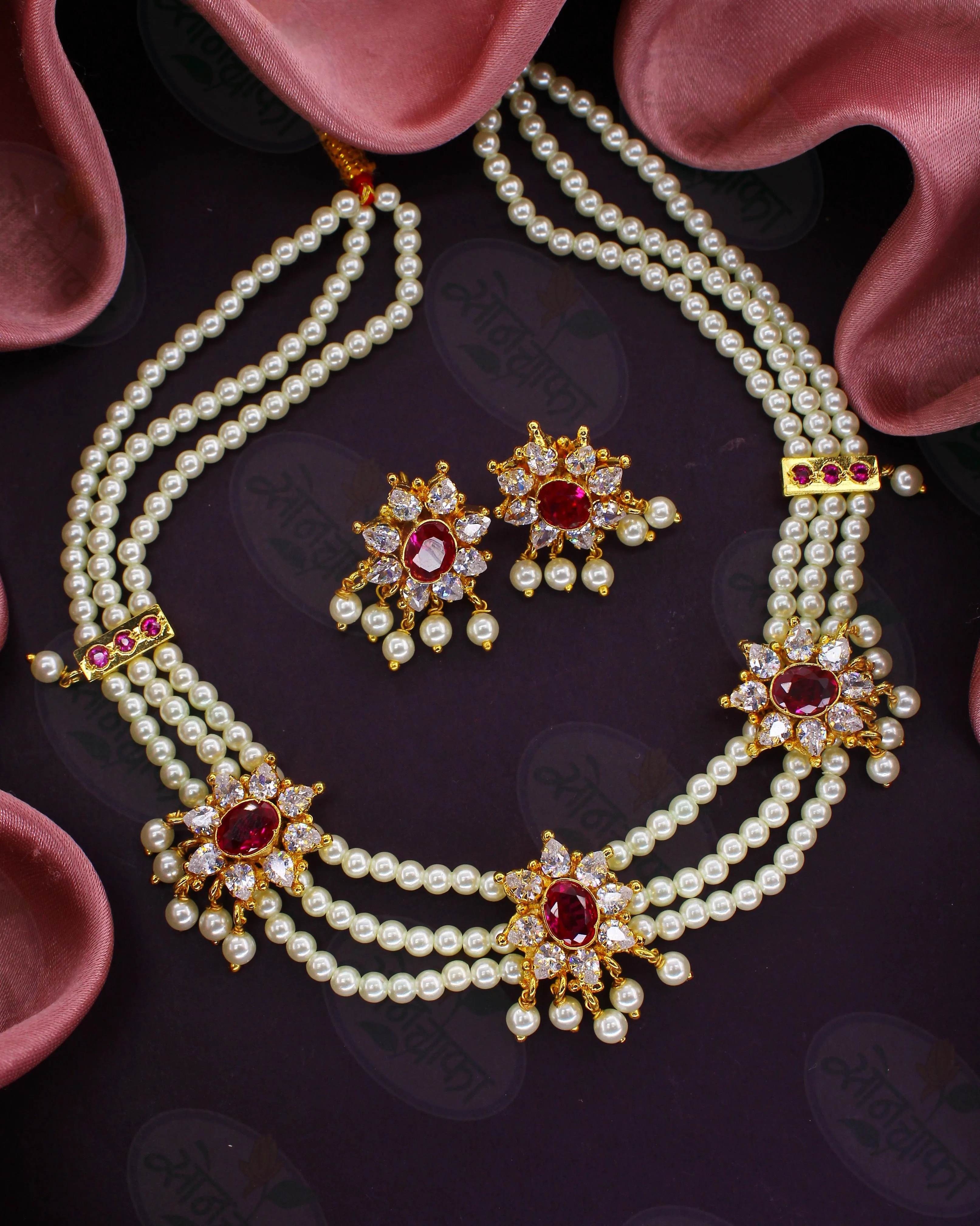 BEAUTIFUL MOTI CHOKER