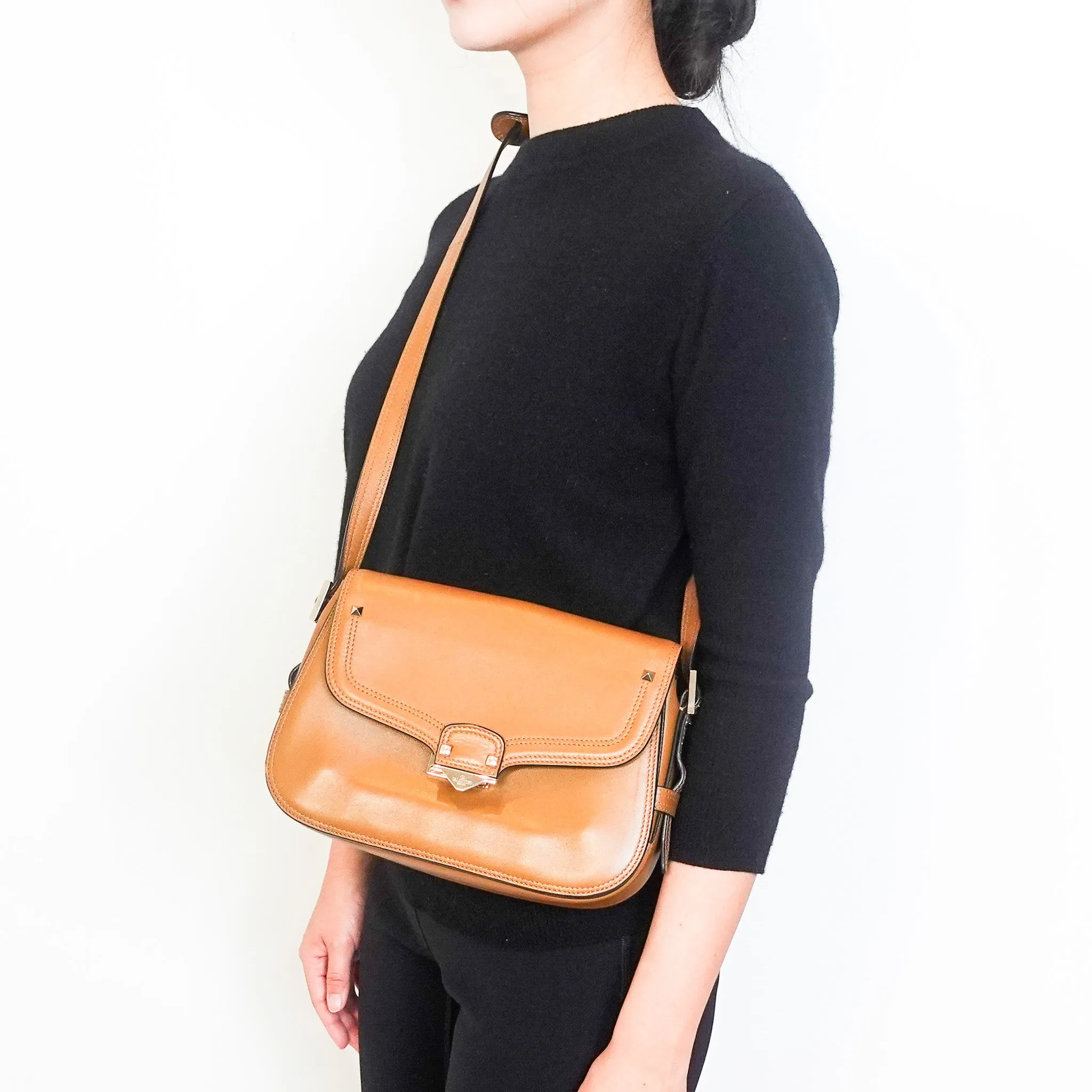 Brown rockstud crossbody RRP £2k- Final Sale
