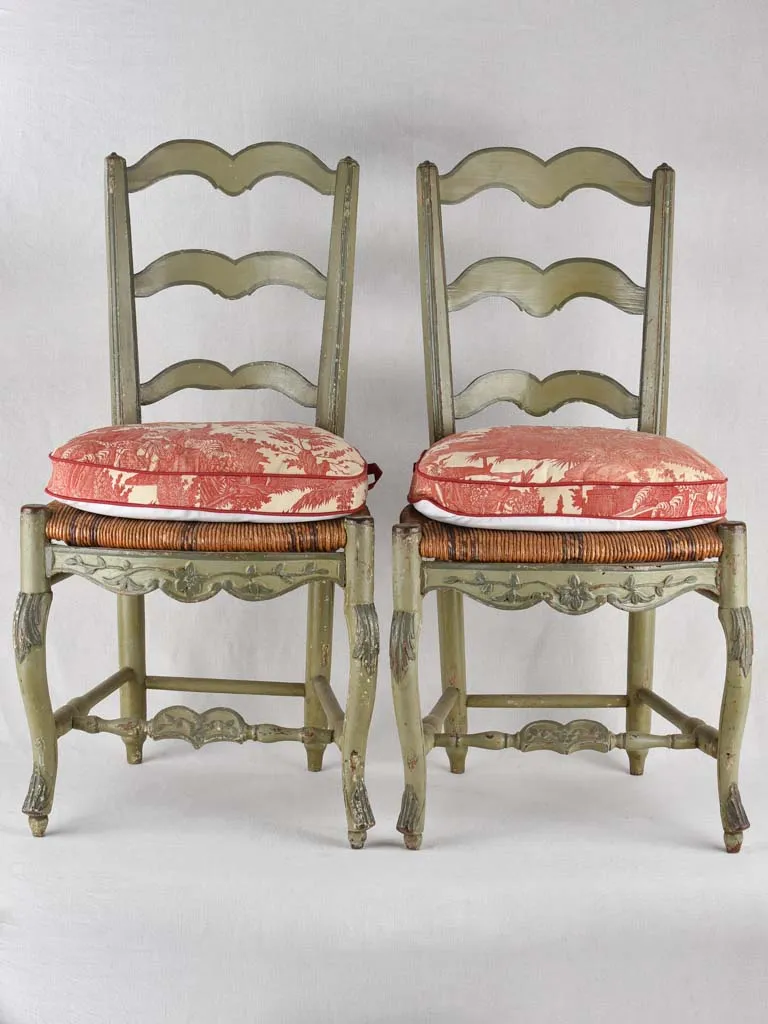 Chairs, ladder back w/ straw seat, 18th-century