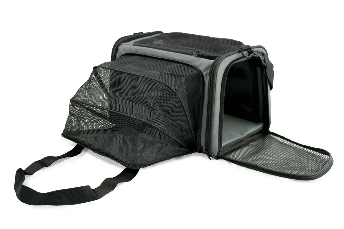 Expandable Pet Carrier