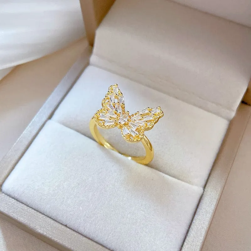 Gorgeous Hollowed-out Butterfly Ring