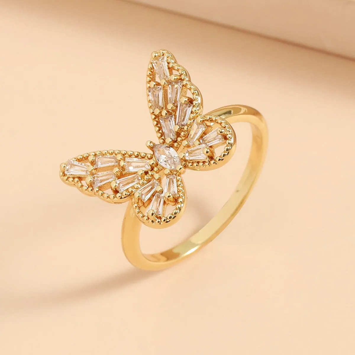 Gorgeous Hollowed-out Butterfly Ring