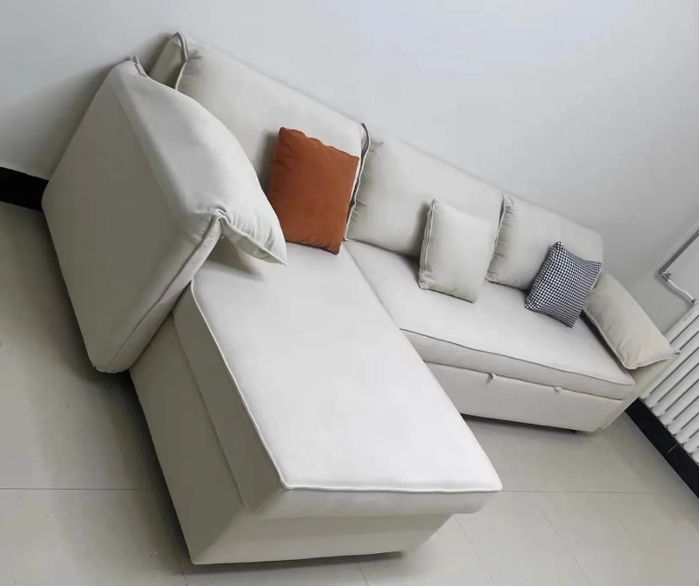 Kanita Scratch Resistant Sofa Bed