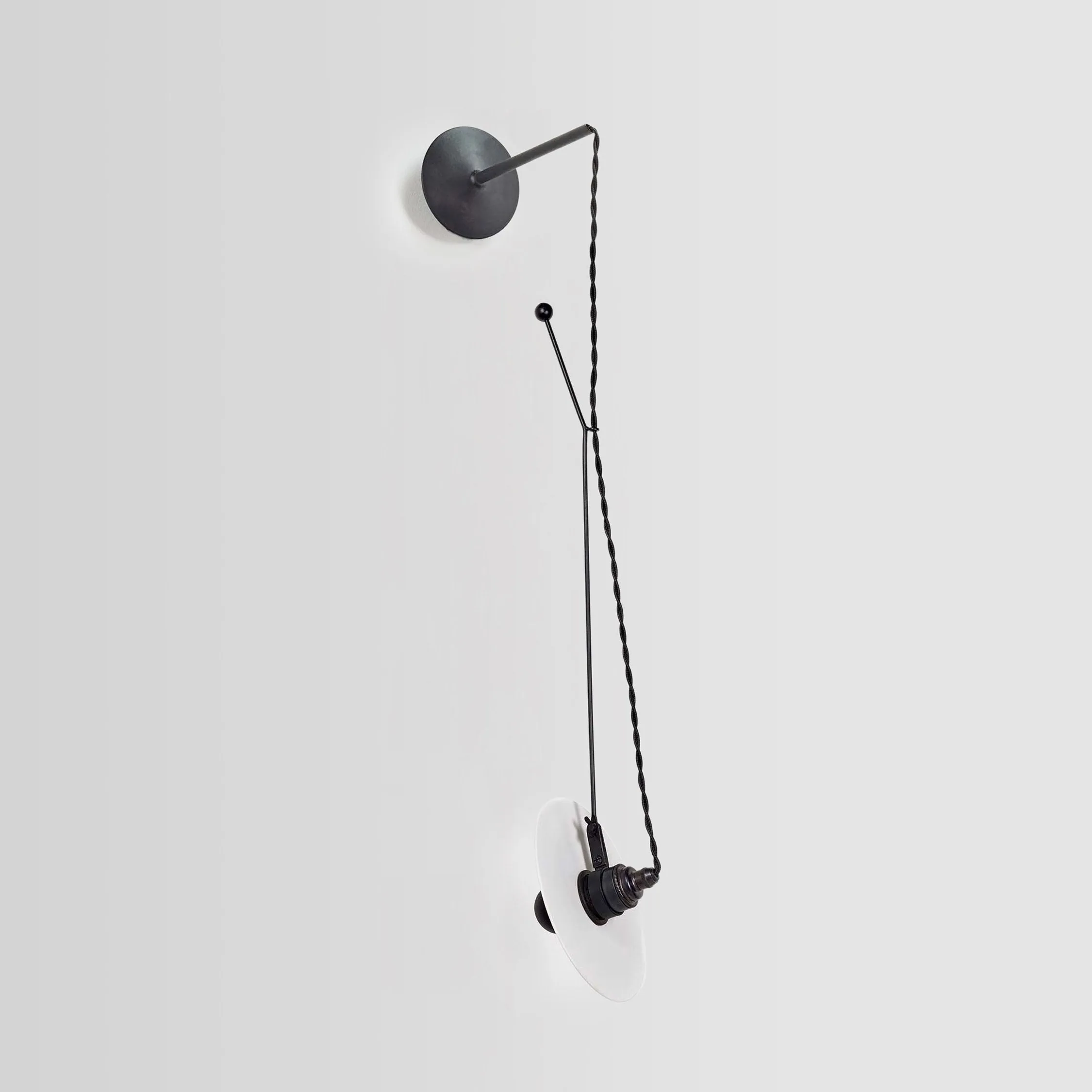 Luna S3 - Wall Lamp with a wall rose