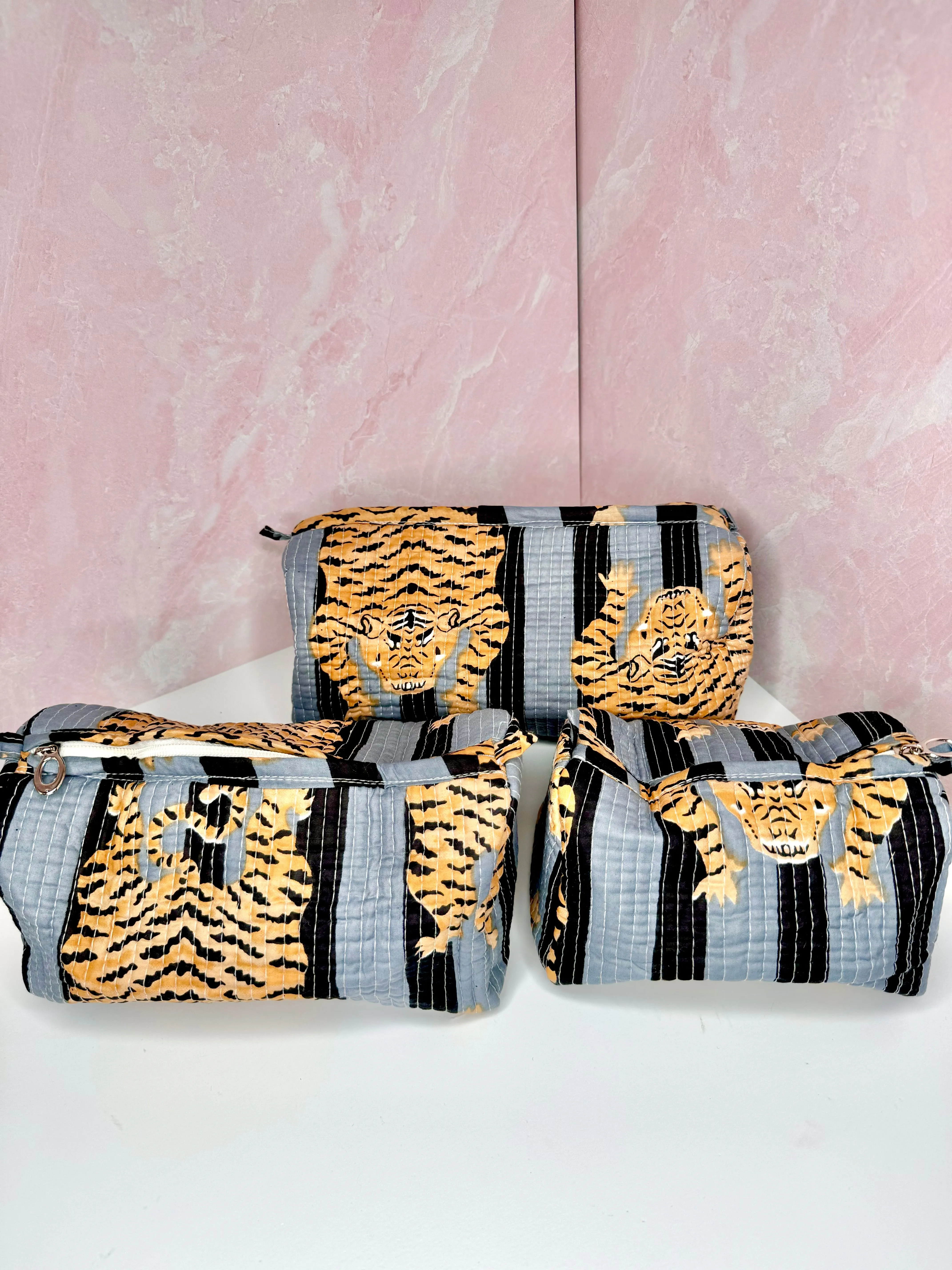 Medium Serena Toiletry Bag