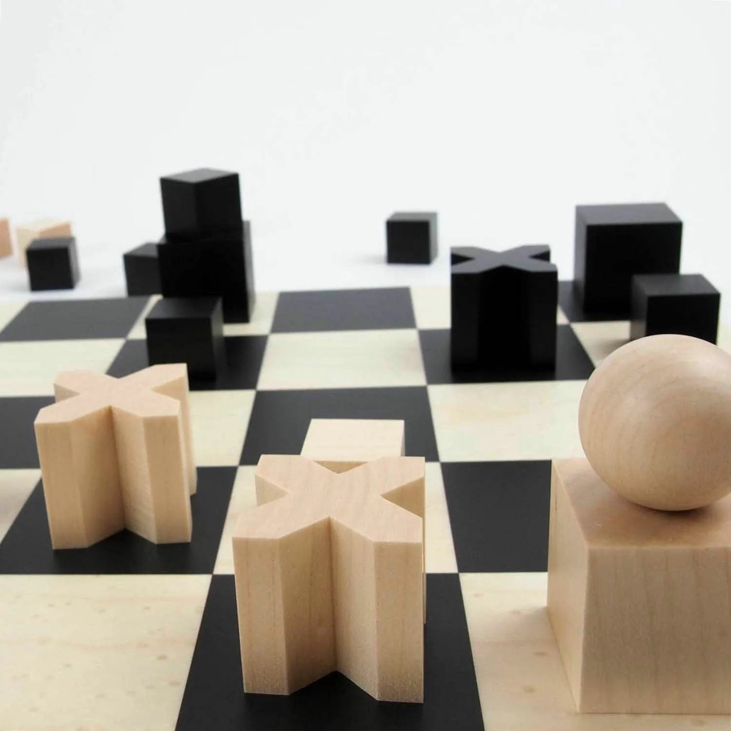 naef | bauhaus chess set   board
