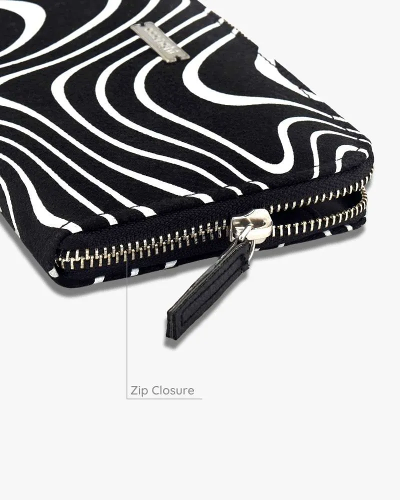 The Wallet - Contours
