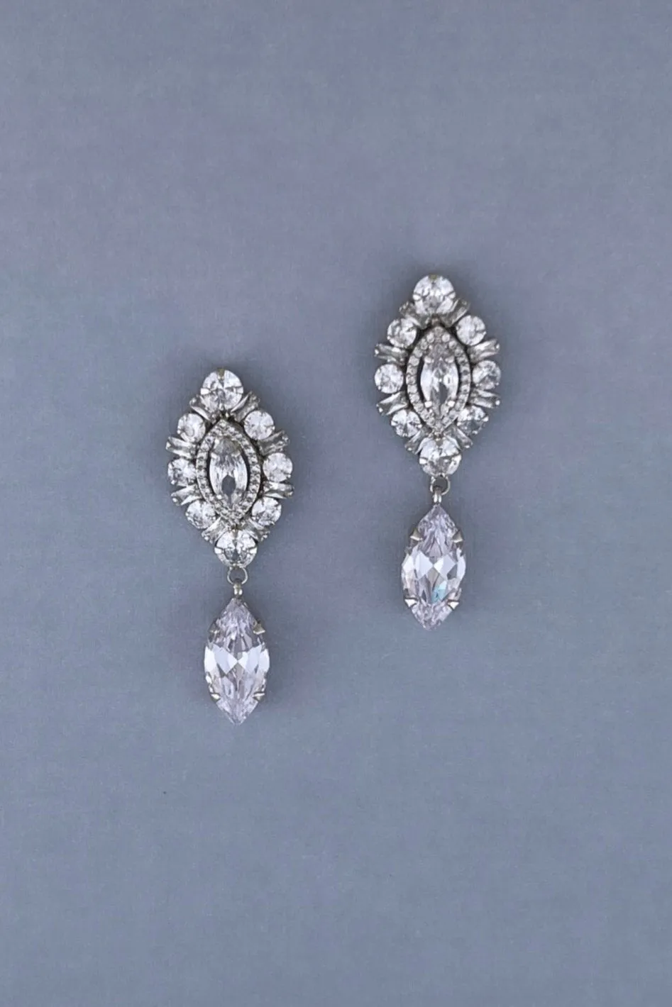 TIFFANI Gorgeous Swarovski Earrings