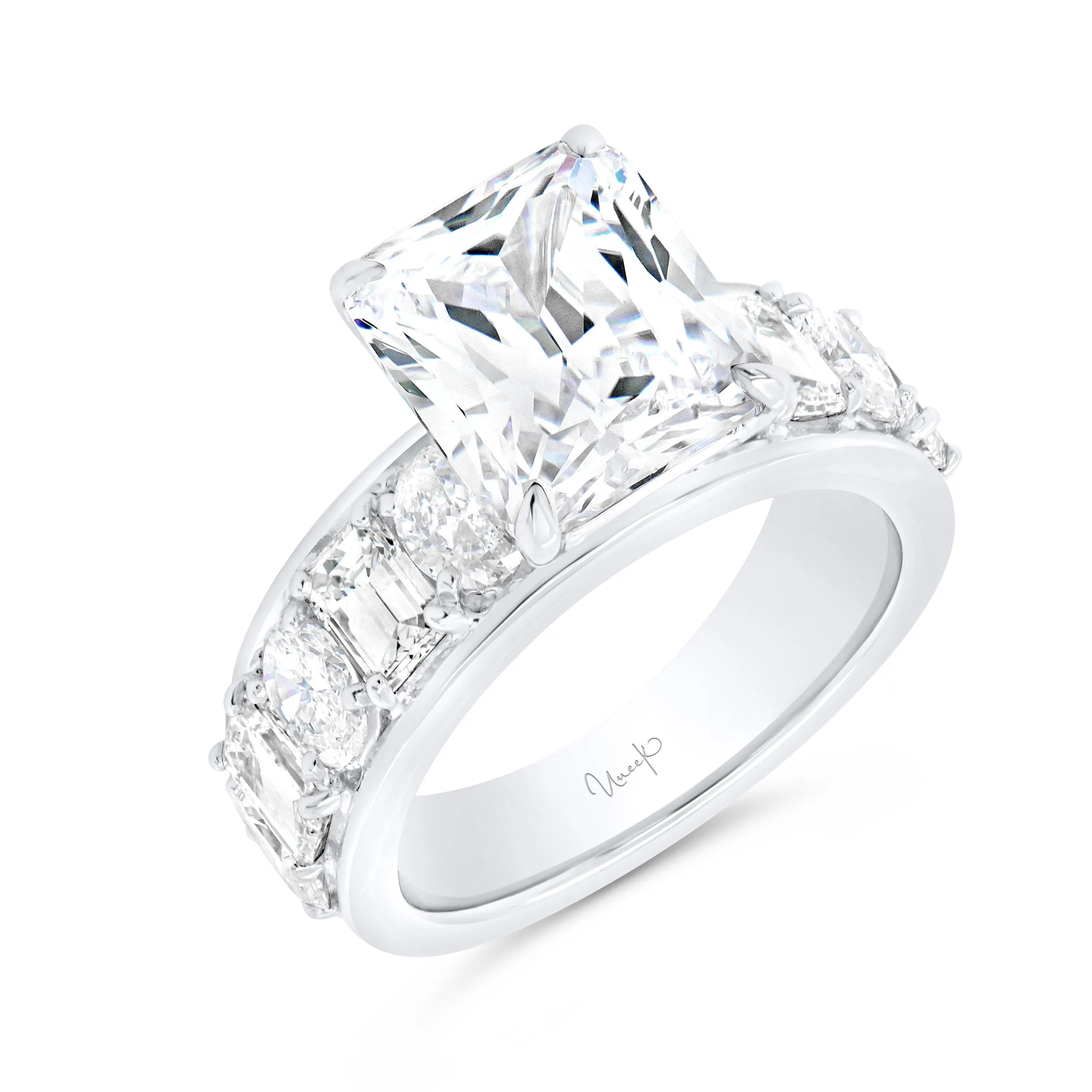 Uneek emerald cut Ring 18K Yellow Gold R1230W